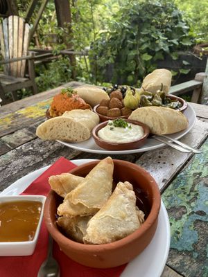   at Elmores in Windeck