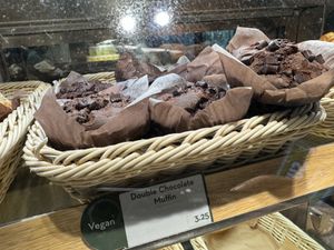 vegan muffin  at Dean & David - Hbf in Karlsruhe