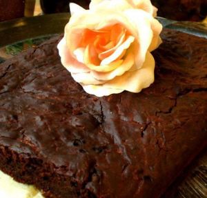 Vegan brownie at Mahemarket and Cafe in Tallinn