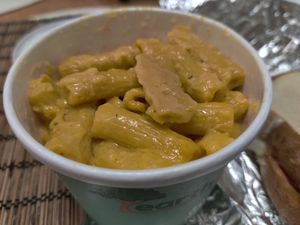 Mac and cheese at Dope Azz Vegan Cafe in Sunrise