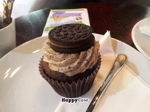Oreo Cupcake - Made for NYCC by Heavenly Vegan Cupcakes at New York Coffee Club in Brighton