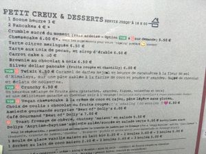 Desserts veganes  at Le Dolly's in Caen