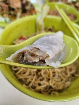 Dumplings ~ 30/10/23 at Gan Taste 颜味素食 in Central Singapore