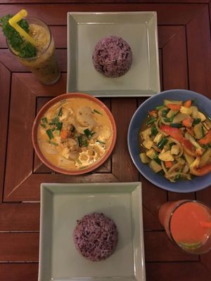 Food luv at Anchan Vegetarian Restaurant in Chiang Mai