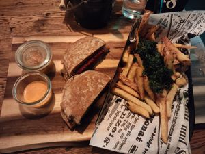 Load fries with burger (single flight) at Phantasialand - Restaurant Uhrwerk in Bruehl