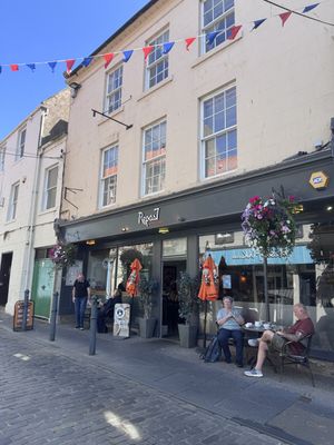 🥳  at Repas7 in Berwick-upon-tweed