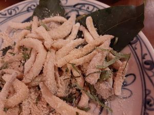 Nấm thính at Tâm Sen in Hanoi