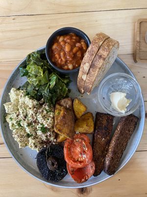 Vegan fry up   at Fara in Glastonbury