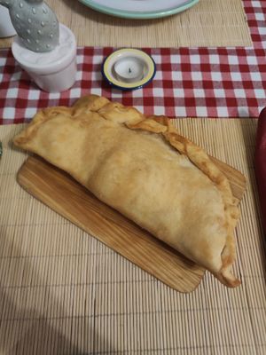 Calzone Frito vegan at Flo Salento  in Cologne