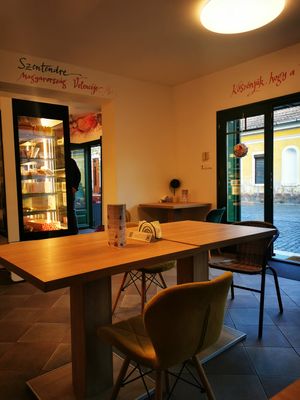  at Dolce Vita Cukrászda in Szentendre