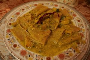 Paccheri pasta with zucchini carbonara sauce. at Le Bistrot in Rome