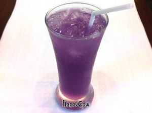 Butterflypea Flower Juice at SALADee in Bangkok