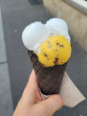 Coconut and passion fruit with dark chocolate at Das Casa in Wurzburg