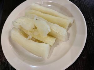 Steamed  Yucca side  at El Trapiche - Albrook Mall in Panama City