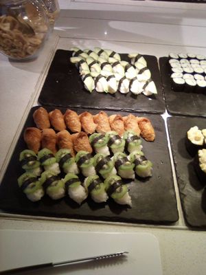 Vegan sushi: tofu, kiwi, and avocado at Itsudemo Iso Myy   in Joensuu