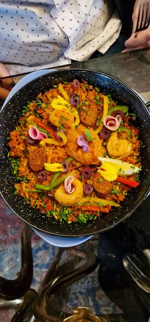 De Paella at Ministerie van Geluk in Zoetermeer