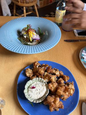 Sushi, Bloemeling  at Ministerie van Geluk in Zoetermeer