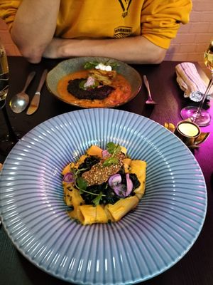 Pompoen-cheese pasta + seitan steak at Ministerie van Geluk in Zoetermeer