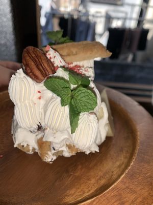 Parfait plate  at Bugoro All Vegan in Fukuoka