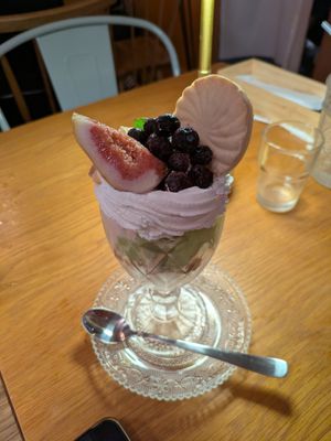 Parfait (maccha, strawberry, figue, blueberry and banana chocolate ice creams) at Bugoro All Vegan in Fukuoka