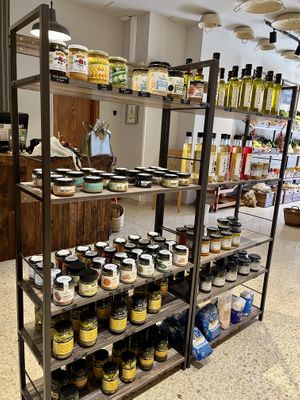 Miso, tofu, seitan, oils, spreads...  at Lura in Mallorca