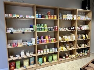 Cosmetics, teas, pasta, energy bars, ...  at Lura in Mallorca