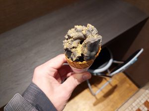 Black sesame ice cream at Gomafukudo Hakodateten - ごま福堂 函館店 in Hokkaido