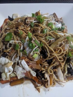 Vegan noodles at Zanenza's in Panglao