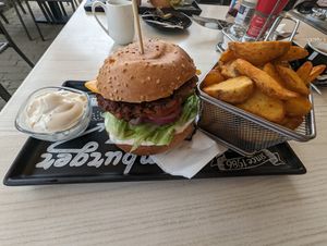 Vegan burger and chips at Mokka Étterem in Szarvas