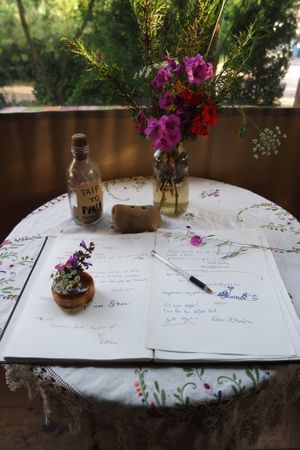 Livre d'or at Centro Tinkuy - Gracias a la Vida Association in Sintra