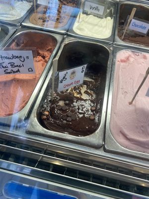 Vegan cream egg   at Boho Gelato - Pool Valley in Brighton