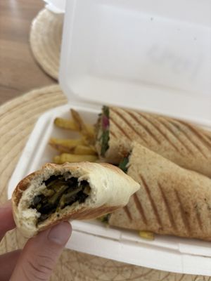 Sbenigh at LyBeyrouth in Lyon