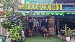 Entrance, just by the motorcycle custom shop at Ẩm Thực Chay Đại Bình in Da Nang