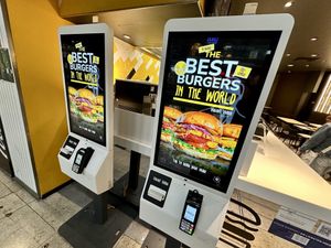 orders  at VINCENT - Hbf Leipzig in Leipzig