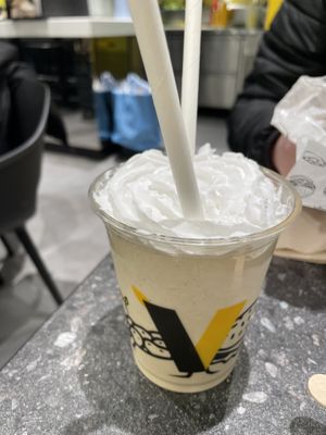Caramel milkshake - Vincent, Leipzig  at VINCENT - Hbf Leipzig in Leipzig