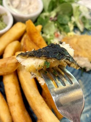 Fish & Chips - sogar mit Algenhaut für den perfekten Geschmack (und die Optik natürlich auch) ⭐️⭐️⭐️⭐️⭐️  at Meat The Vegans in North West London