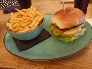 Moving mountains burger at Great Western Hotel  in Newquay
