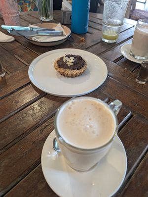 London fog with almond milk and vegan chocolate tart at Wasp & Sprout in Nairobi