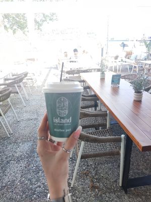 Take away option at island cafe in Skiathos