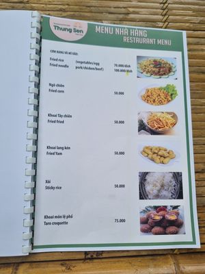 Lots of vegetable dishes at Thung Sen Tam Coc Restaurant & Cafe in Ninh Binh