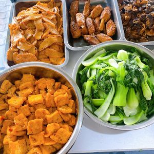 Great vegetarian food #Veganuary at Quán Chay Hữu Duyên in Da Nang