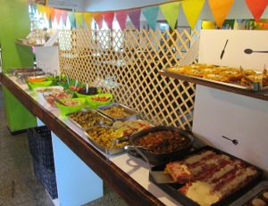 one out of my 3-pic pseudo panorama at Cuenco in Mendoza