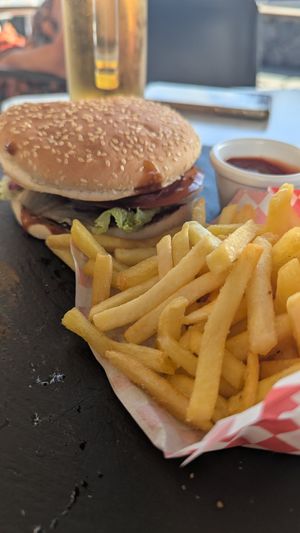  at 70's Cafe in Tenerife