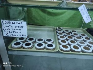 Occhi di bue veg at Biscottificio L'albero dei Biscotti in Catania