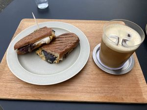 Hummus and fried eggplant sandwich   at Verve Coffee Roasters in Kamakura