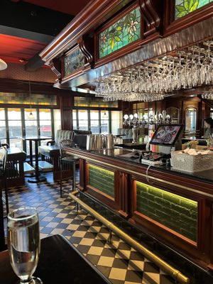 Great atmosphere- great service   at D'Orsay in Quebec