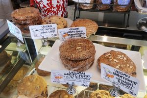 Vegan cookies at Icing on the Cake in Los Gatos