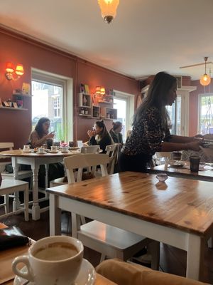 Gezellige sfeer   at Café Lief  in Haarlem