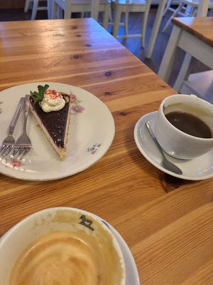 Vegan cheesecake  at Café Lief  in Haarlem