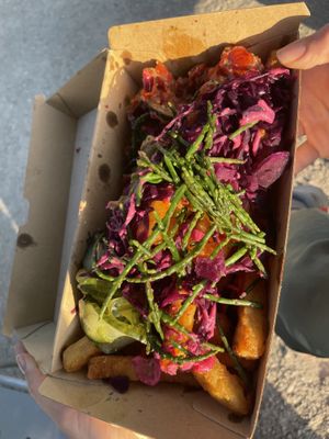 Geilste Röstipommes😍  at COLORZ Kitchen  in Bern